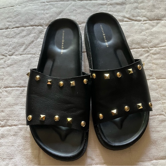 Studded Slides - Picture 1 of 3